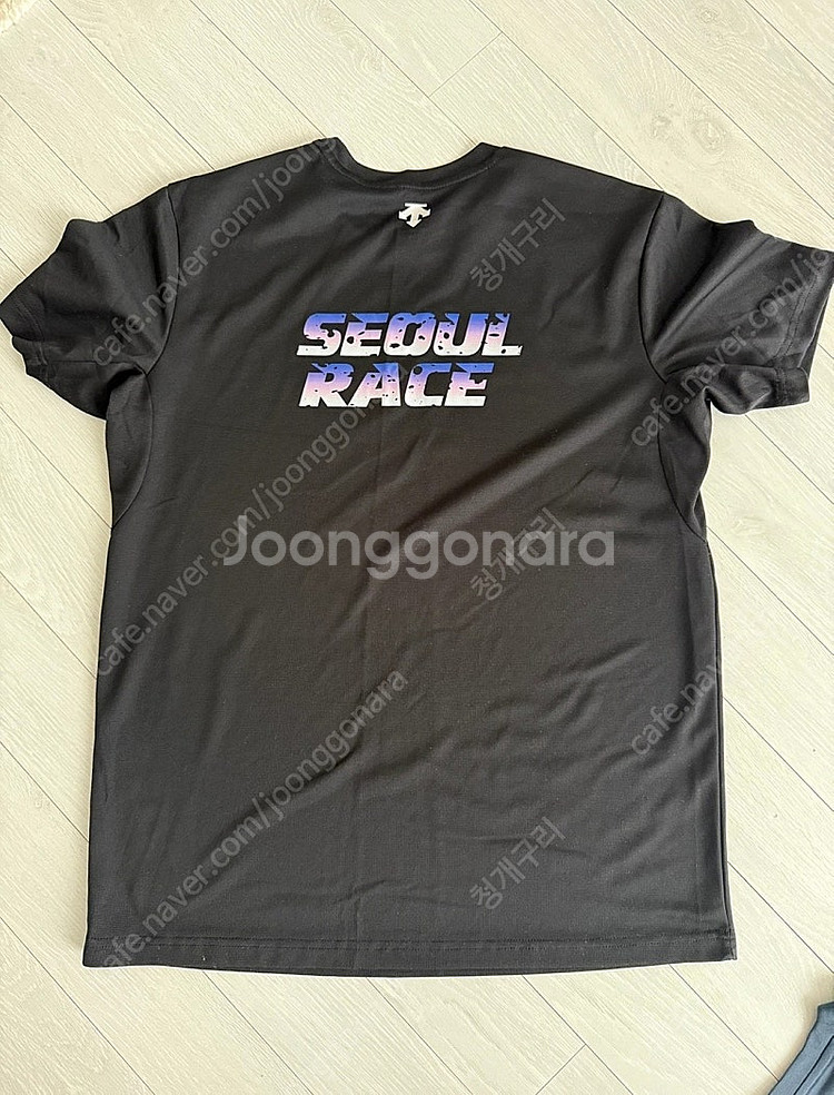 마라톤 티셔츠 상의(데상트 프로스펙스)싱글렛 판매합니다--0