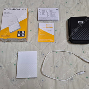 WD 외장하드 2TB / 흰색(화이트)