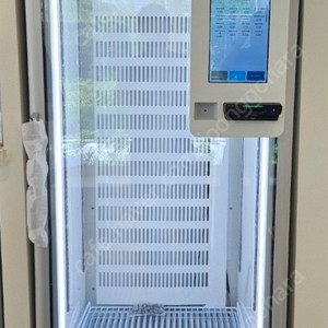 [ 냉동쇼케이스 ] 180만원짜리 냉동고 60만원에 팔아요~