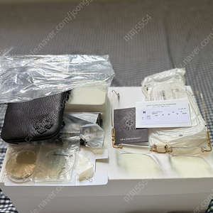 크롬하츠 소퍼스1 샤이닝골드 새상품 네고연락 하지마세요.