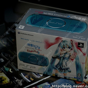 Ps Vita 드래곤 퀘스트 에디션 PSP 하츠네 미쿠 에디션 기기 구합니다