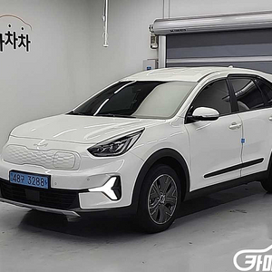 [기아]니로 플러스 EV 어스 2023 년 전기 중고차 전액할부 중고차리스 중고차수출