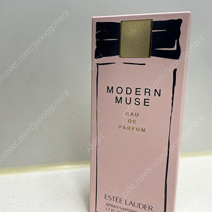 에스티로더 모던뮤즈 오드퍼퓸 50ml 향수 팝니다.
