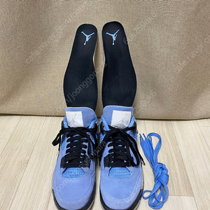 [중고정품255] 조던 4 레트로 유니버시티 블루 (CT8527-400)