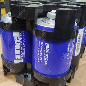 (판매중)맥스웰 2.7V 1500F 슈퍼 케패시터 (6개) 12V용 1셋트 팝니다.
