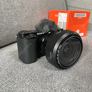 소니 zv-e10 카메라 + SELP1020G 렌즈