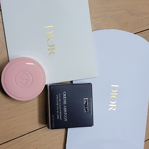 디올 크렘 아브리콧 네일 크림
