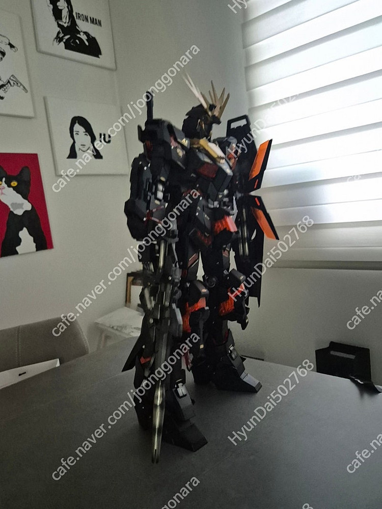 메가사이즈 유니콘 밴시 도색작 이미지