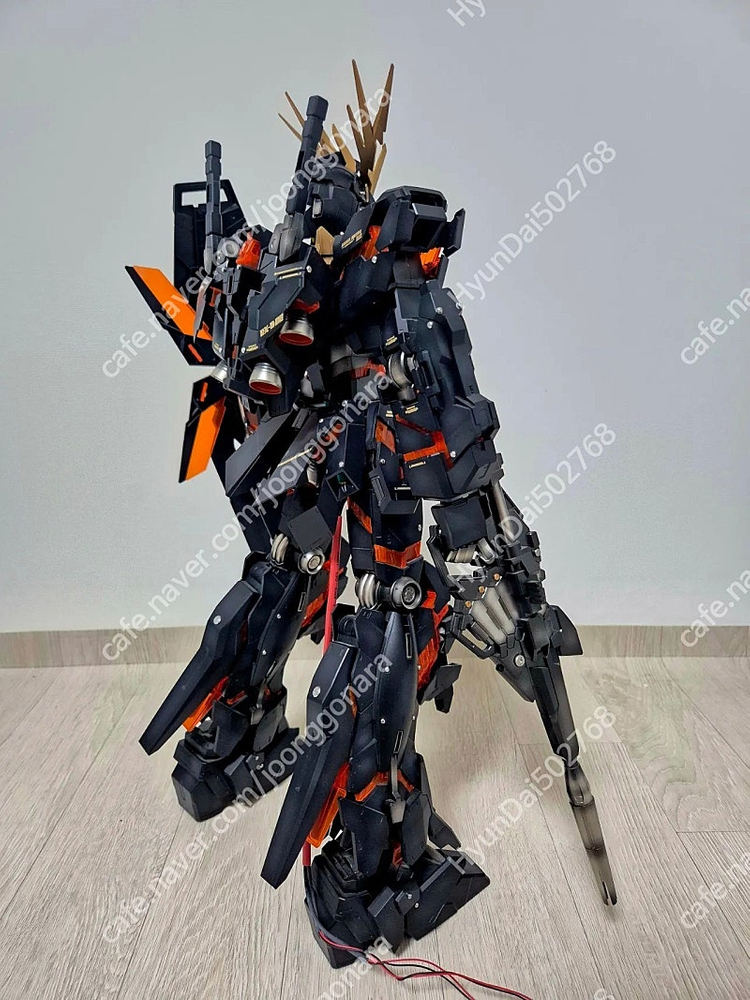 메가사이즈 유니콘 밴시 도색작 이미지