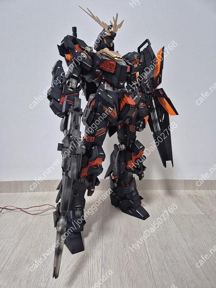 메가사이즈 유니콘 밴시 도색작 이미지