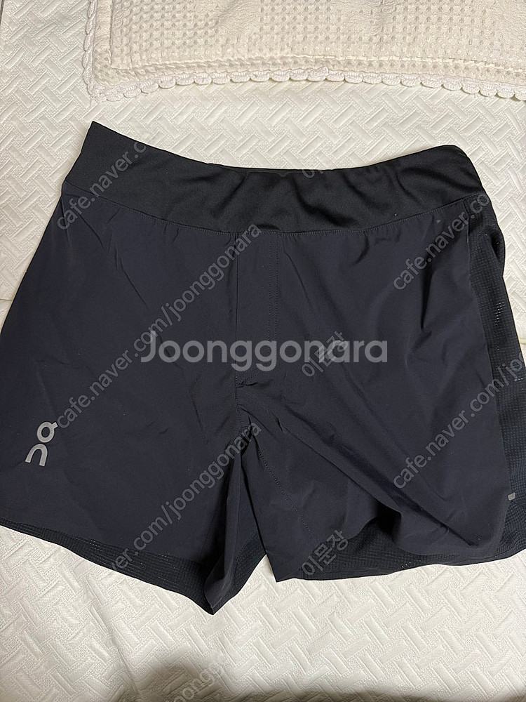 온러닝 5인치 라이트웨이트 쇼츠 S사이즈--0
