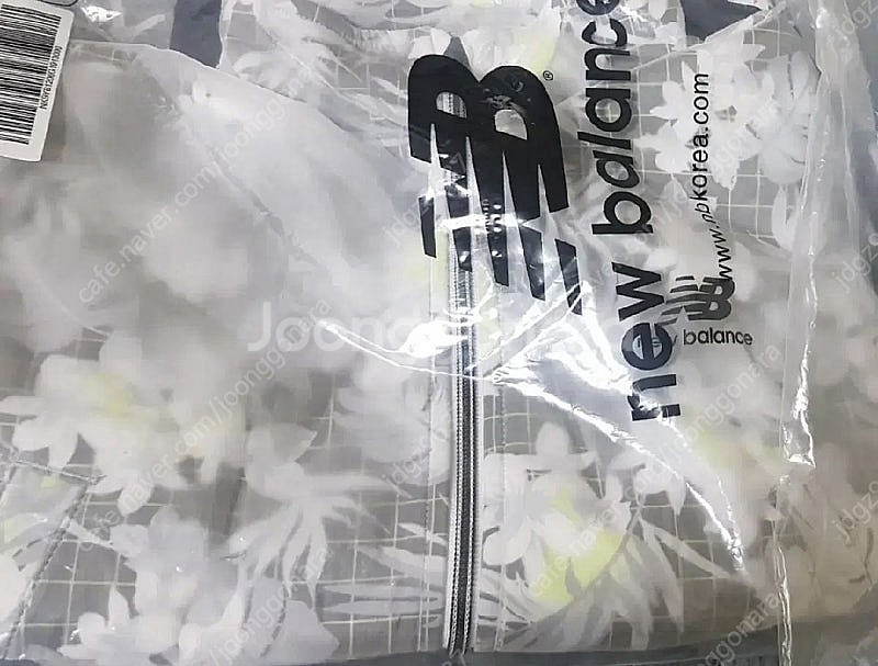 새상품) 뉴발란스 키즈 트레이닝 세트 3pcs 120사...--2