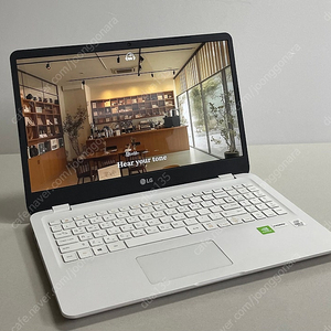 [ 배터리 거의 새거 ] LG 울트라 15U50N i7 - 10510U