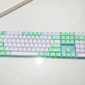 화이트 민트 PBT 승화 키캡 팝니다