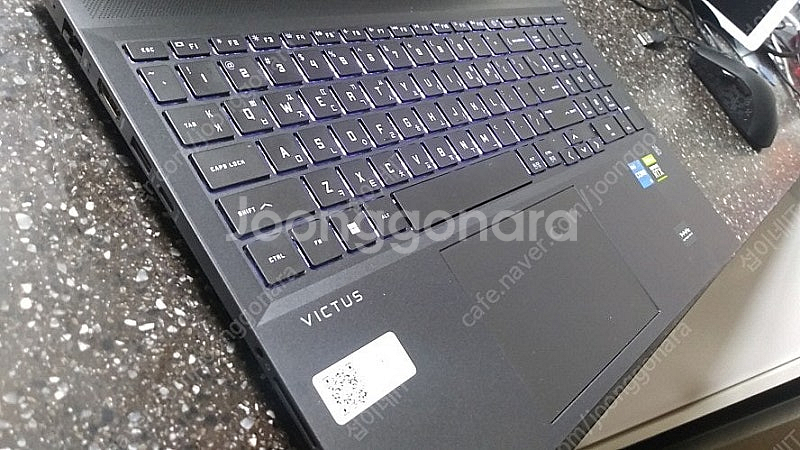 [판매]HP 12세대 i7/DDR5 빅터스 게이밍 노트...--3