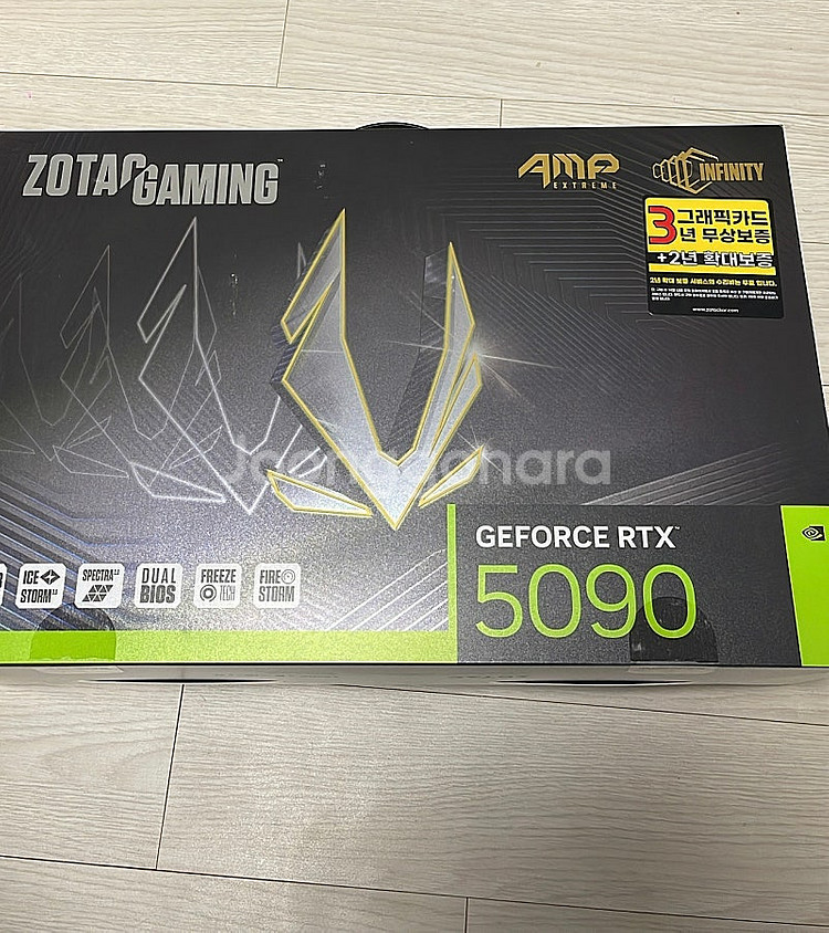 Zotac RTX5090 AMP 개봉품 팔아요~!(구매...--0