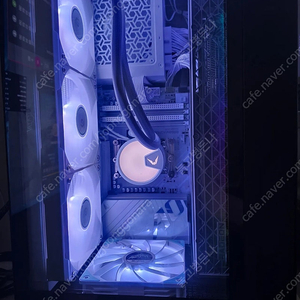 라이젠 9600x 라데온9070xt 니트로 oc 게이밍pc