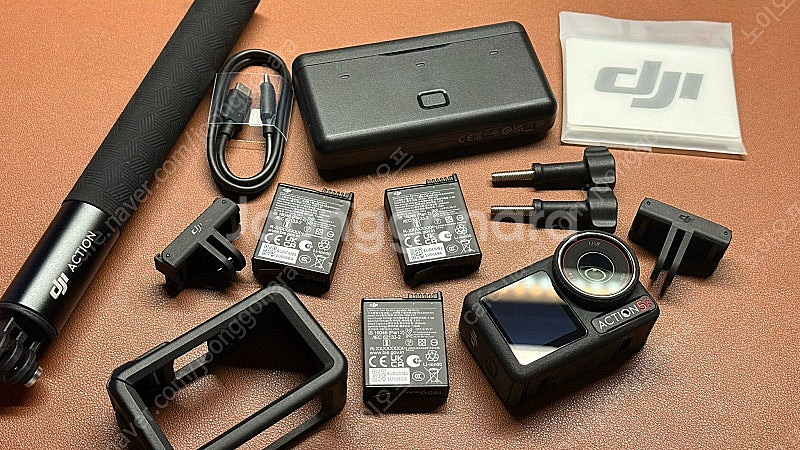 DJI 오즈모 액션5 프로 어드벤처 콤보 Osmo Ac...--3