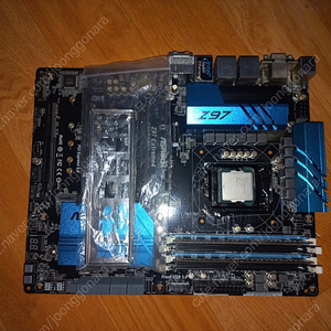 I7 4790, z97 Extreme4, ,삼성 ddr3 12800u 4g