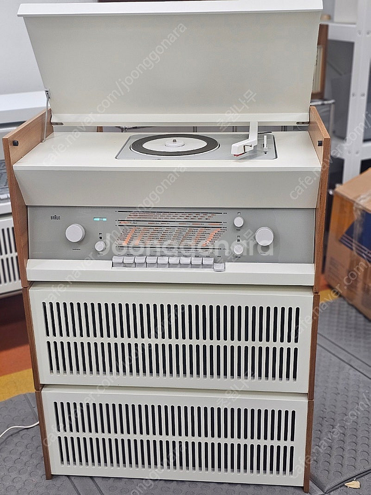 디터람스 브라운 아뜰리에 (Braun Atelier 1...--0