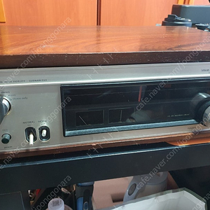럭스만 아날로그 고감도 튜너 WL-550 중고품 26만원에 팝니다 (택배비 포함)