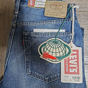 리바이스 LVC 1954 501 블랙몬 W30 사이즈 팝니다.