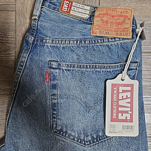 리바이스 LVC 1955 501 블랙잭 W30L32 사이즈 팝니다.