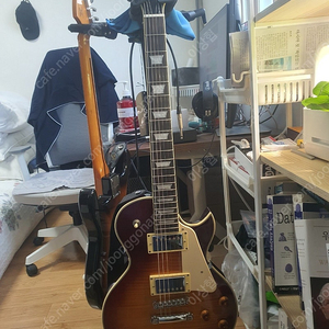 일렉기타 Sire Larry Carlton L7 레스폴 TS색상 [거의 새것] [62만] [직거래만]