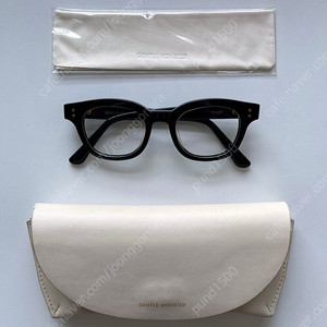 젠틀몬스터 인사이트(Insight) 블랙 판매합니다.