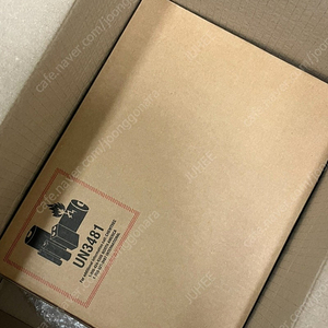 맥북에어13 M2 스타라이트 16G 256G 미개봉