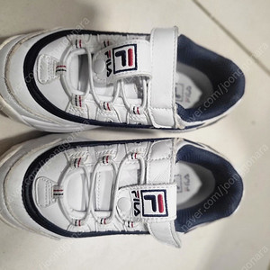 휠라운동화 180+1개는 덤