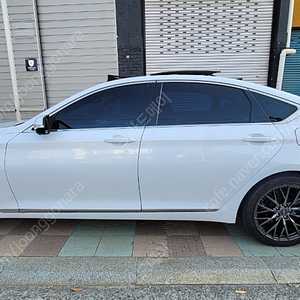 제네시스 G80 17년 7월식(18년형) 3.3 프리미엄 럭셔리 AWD