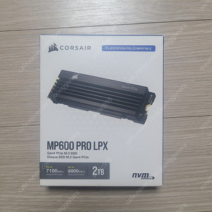 커세어 MP600 PRO LPX 2TB 팝니다. (미개봉,택배비포함)