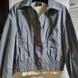 랑방 바람막이(30)&니트나시(10)