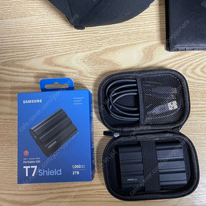 삼성 t7 실드 shield 2tb 판매합니다 외장 SSD