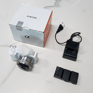 sony zv-e10 화이트 판매합니다