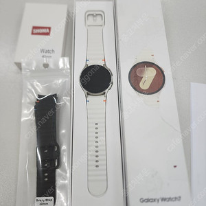삼성전자 갤럭시 와치7 40mm 와이파이버전 그린색상 16만원에 판매합니다.