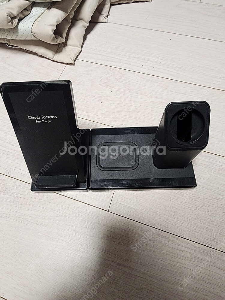 3in1 무선충전기팝니다--1