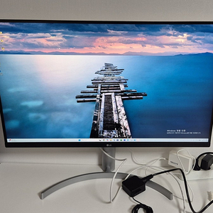 LG 4K 모니터 32UN650 32인치