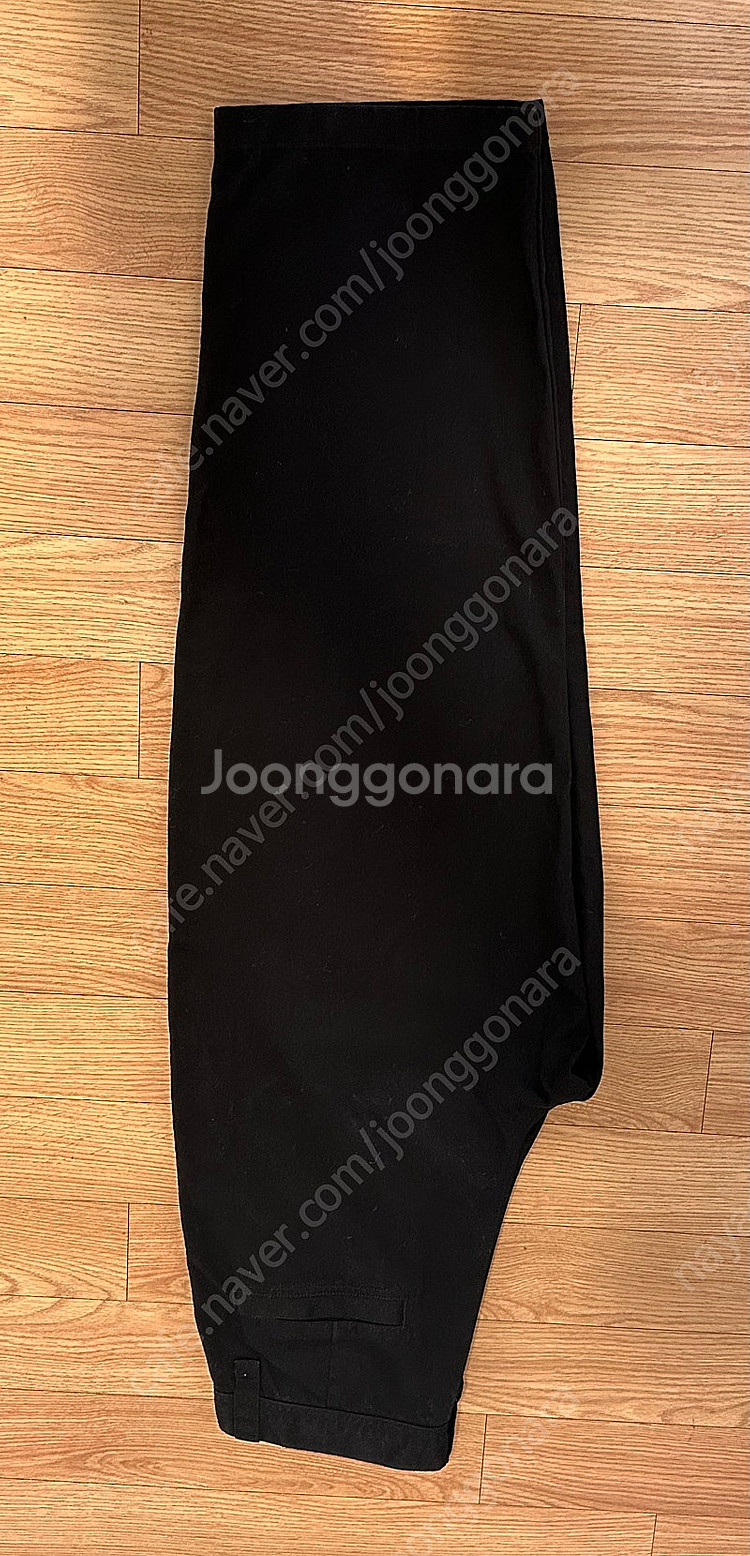 유니클로 와이드핏 치노팬츠 검정 허리 85cm--1