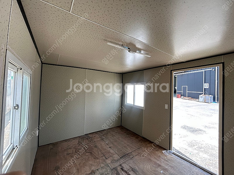 3m x 12m 중고 컨테이너 판매합니다. (방 2개)--2