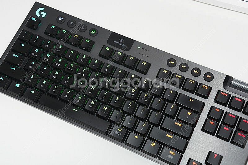 로지텍 G913 TKL 블랙 갈축--8
