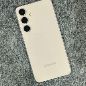 (새상품급) 갤럭시S24FE 256G 실버 24년 11월개통 53만원 판매해요