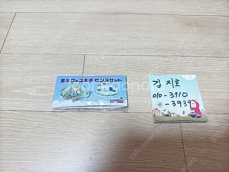 하츠네미쿠 유키미쿠 & 유키네 핀즈 세트 새제품 팝니다...--1