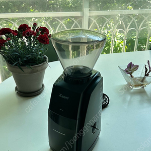바라짜엔코 커피그라인더 입니다.