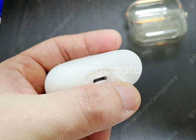 상태양호한 작동 잘되는 에어팟프로1세대 본체만 4만5천...--2