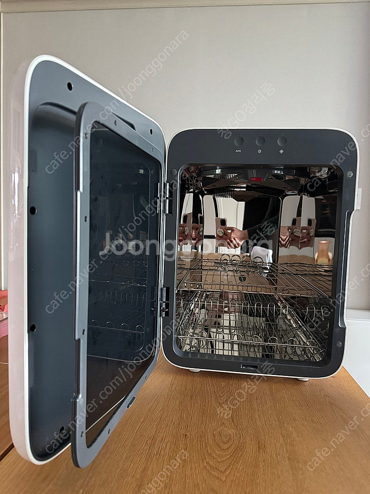 유팡 플러스 젖병 소독기 (LED소독기) 판매합니다.--1