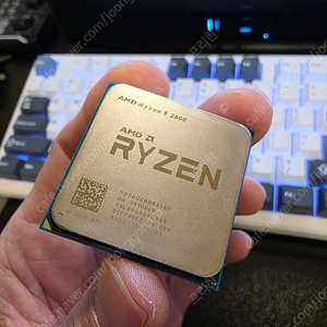 라이젠 5 2600 CPU+삼성데스크탑 DDR4 8G PC4 2666V 메모리
