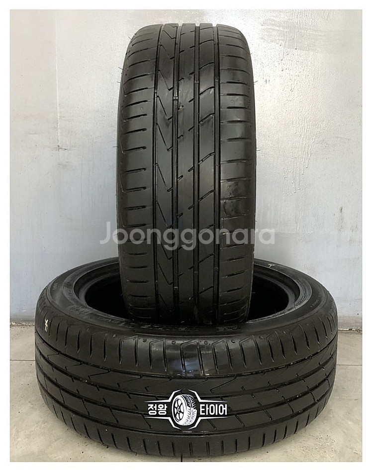 중고타이어 한국타이어 벤투스 S1 에보2 225/50R...--0