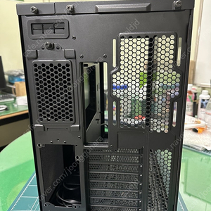 리안리 O11D EVO 블랙케이스